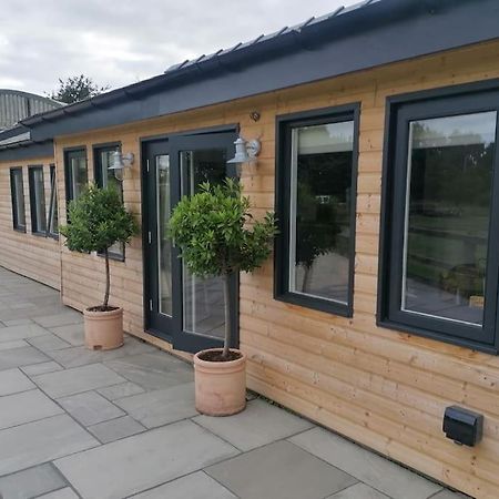 The Lodge High Legh Exteriör bild